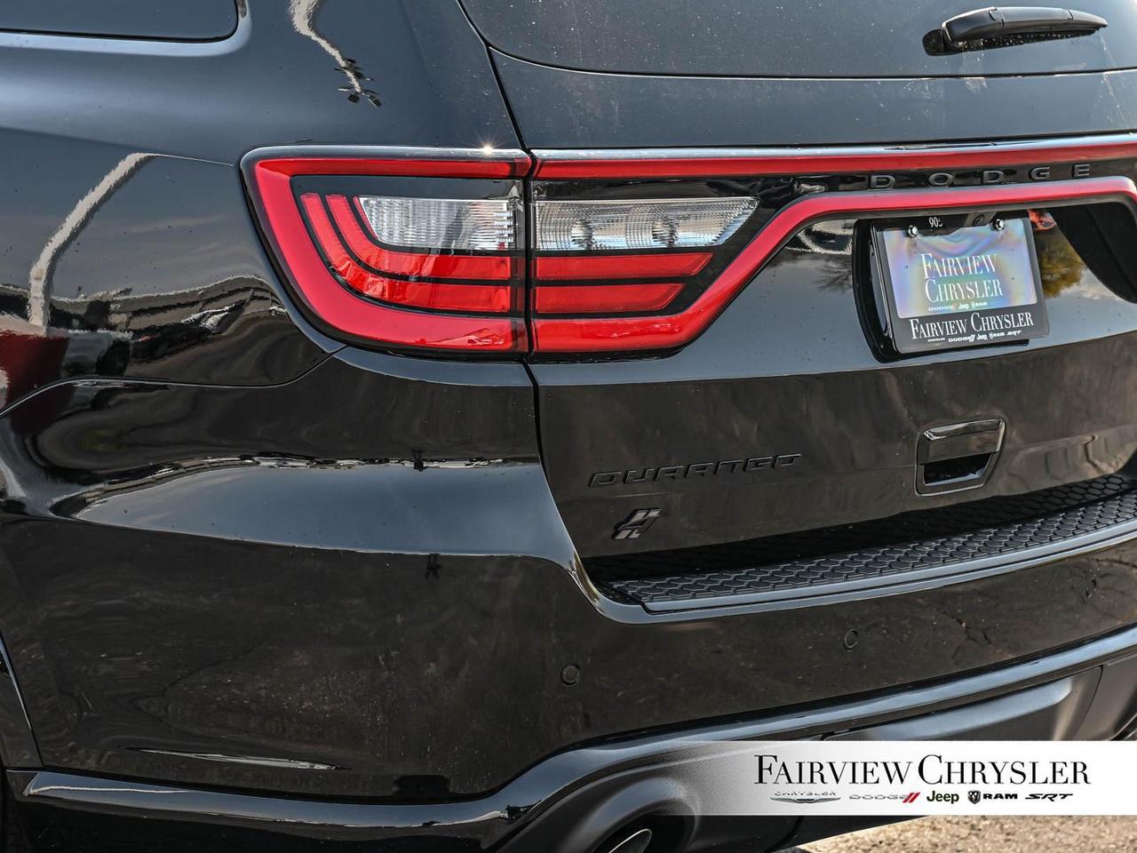 2024 Dodge Durango R/T BLACK TOP   TOW N GO   CAPTAINS   SUNROOF   CA Photo