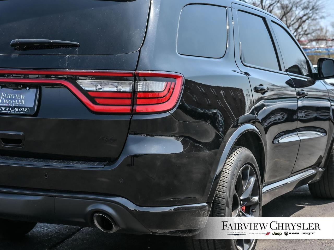 2024 Dodge Durango R/T BLACK TOP   TOW N GO   CAPTAINS   SUNROOF   CA Photo