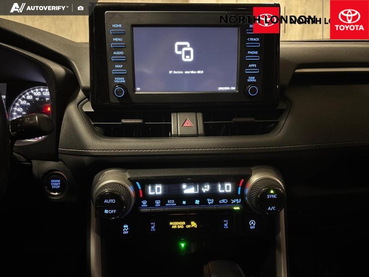 2021 Toyota RAV4 XLE 4dr Front-wheel Drive Photo