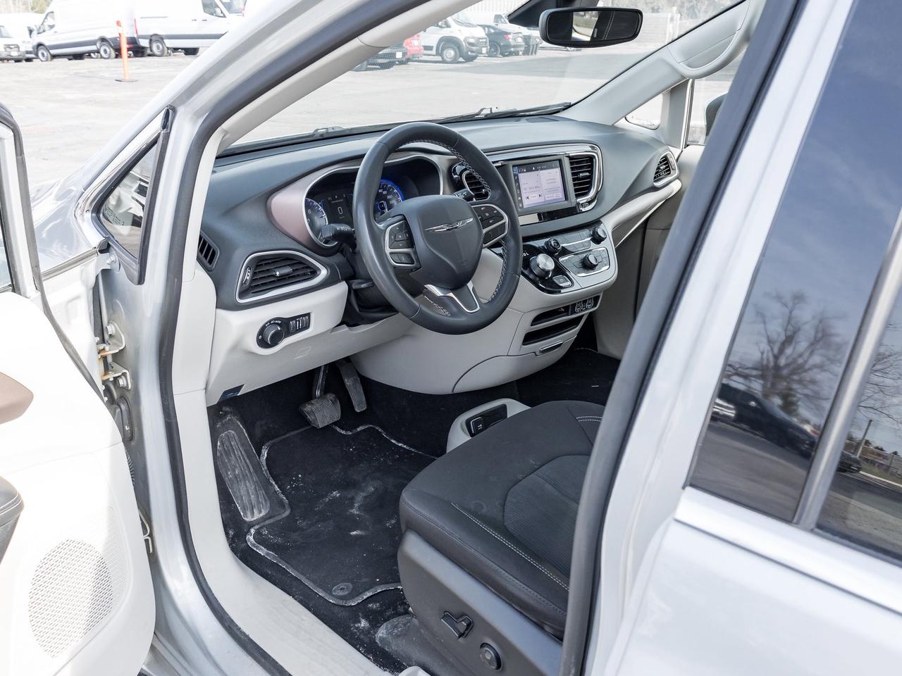 2023 Chrysler Grand Caravan  Photo