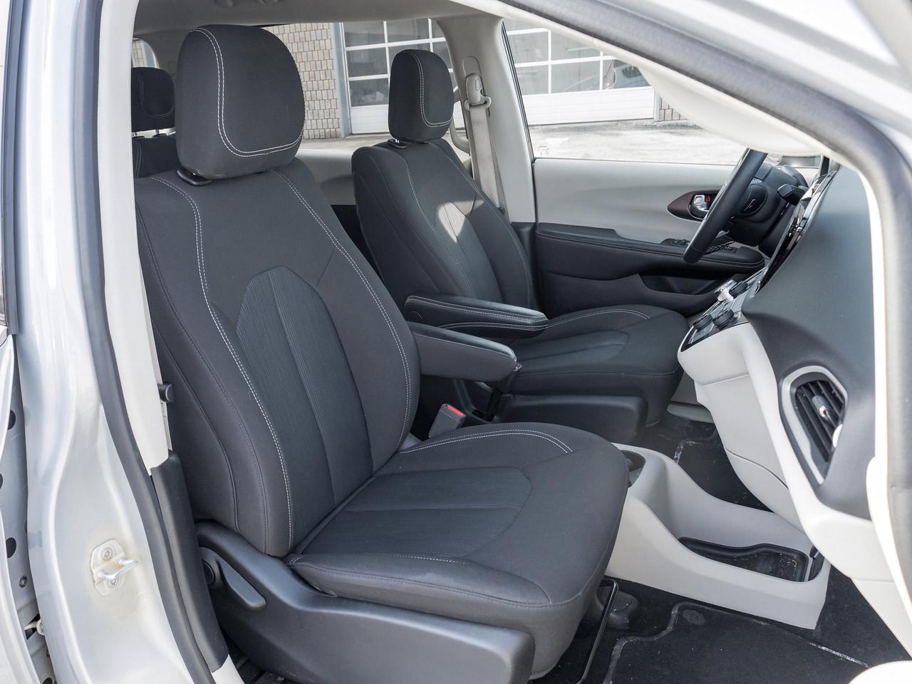 2023 Chrysler Grand Caravan  Photo