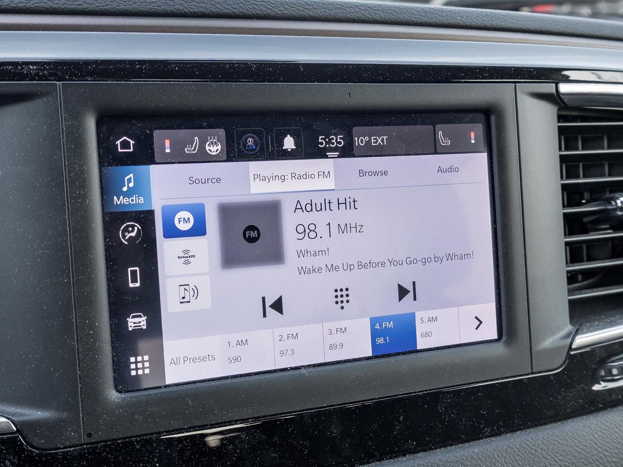 2023 Chrysler Grand Caravan  Photo