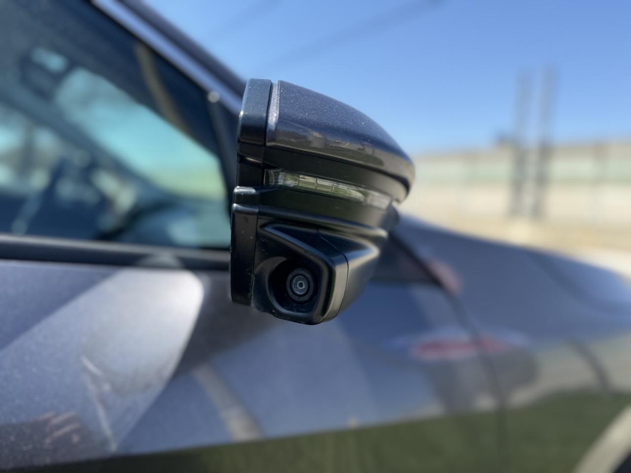 2018 Honda Civic Sedan Touring   ONLY 65256 KMS! Photo