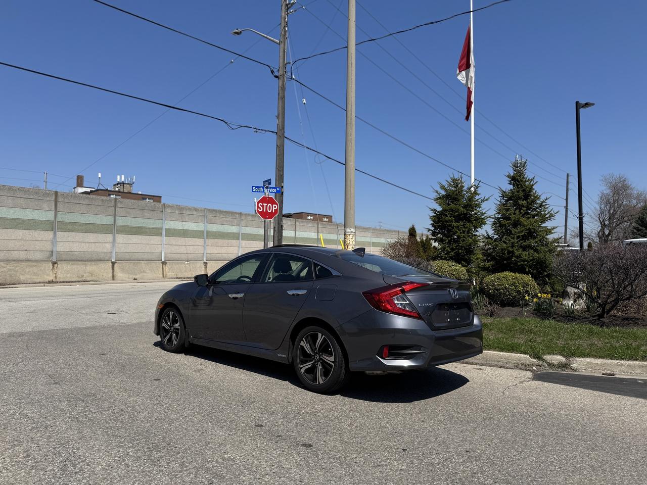2018 Honda Civic Sedan Touring   ONLY 65256 KMS! Photo