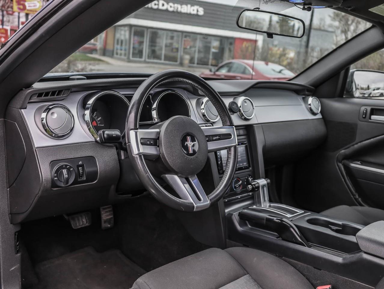 2006 Ford Mustang V6 2dr Coupe Photo