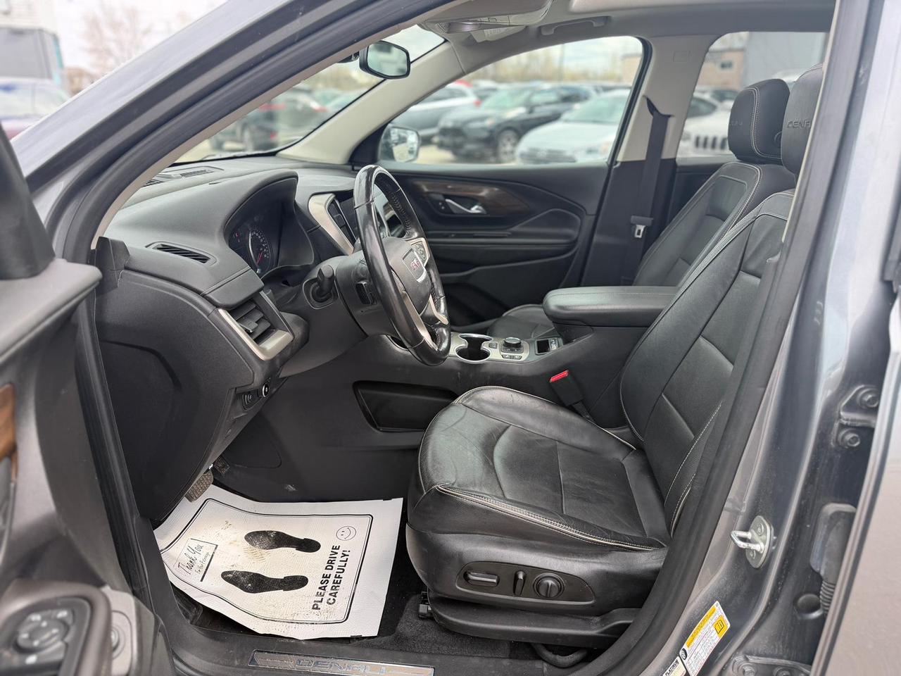 2020 GMC Terrain Denali Photo