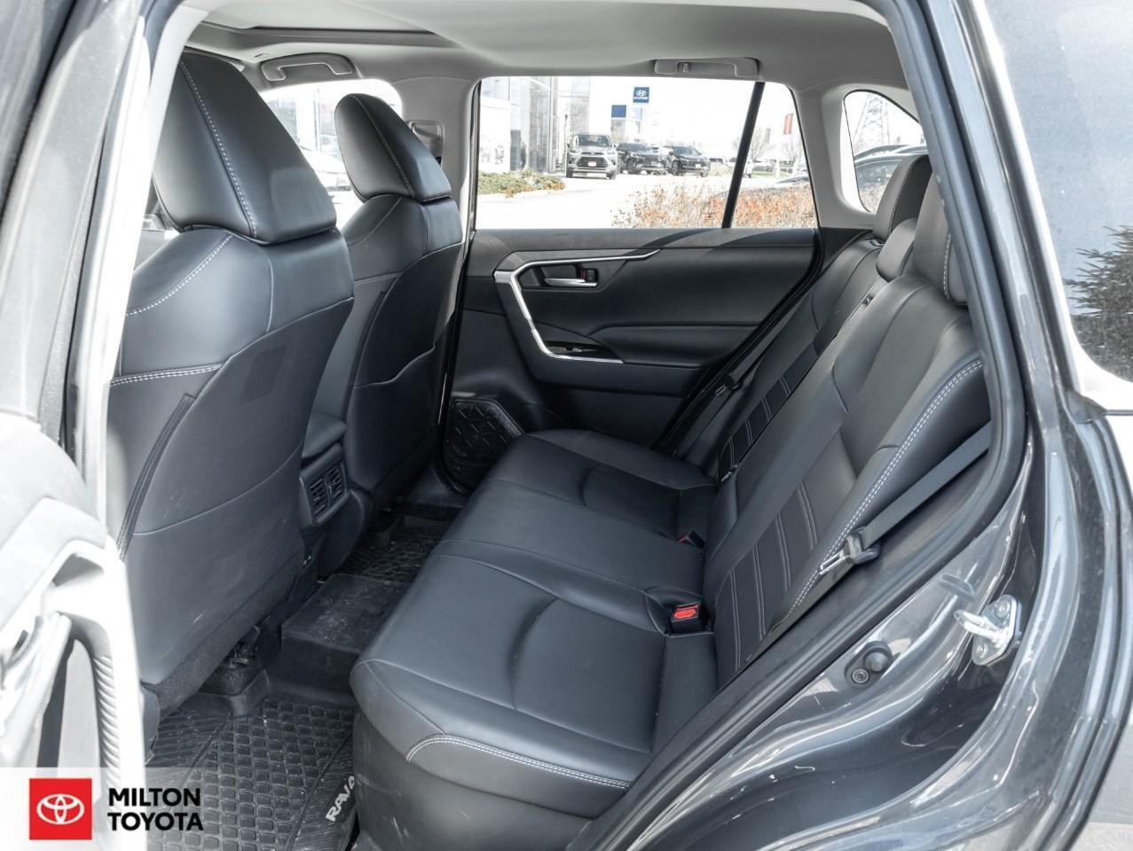 2025 Toyota RAV4 Hybrid PREMIUM AWD LEATHER SEATING SUNROOF CARPLAY TCUV X Photo