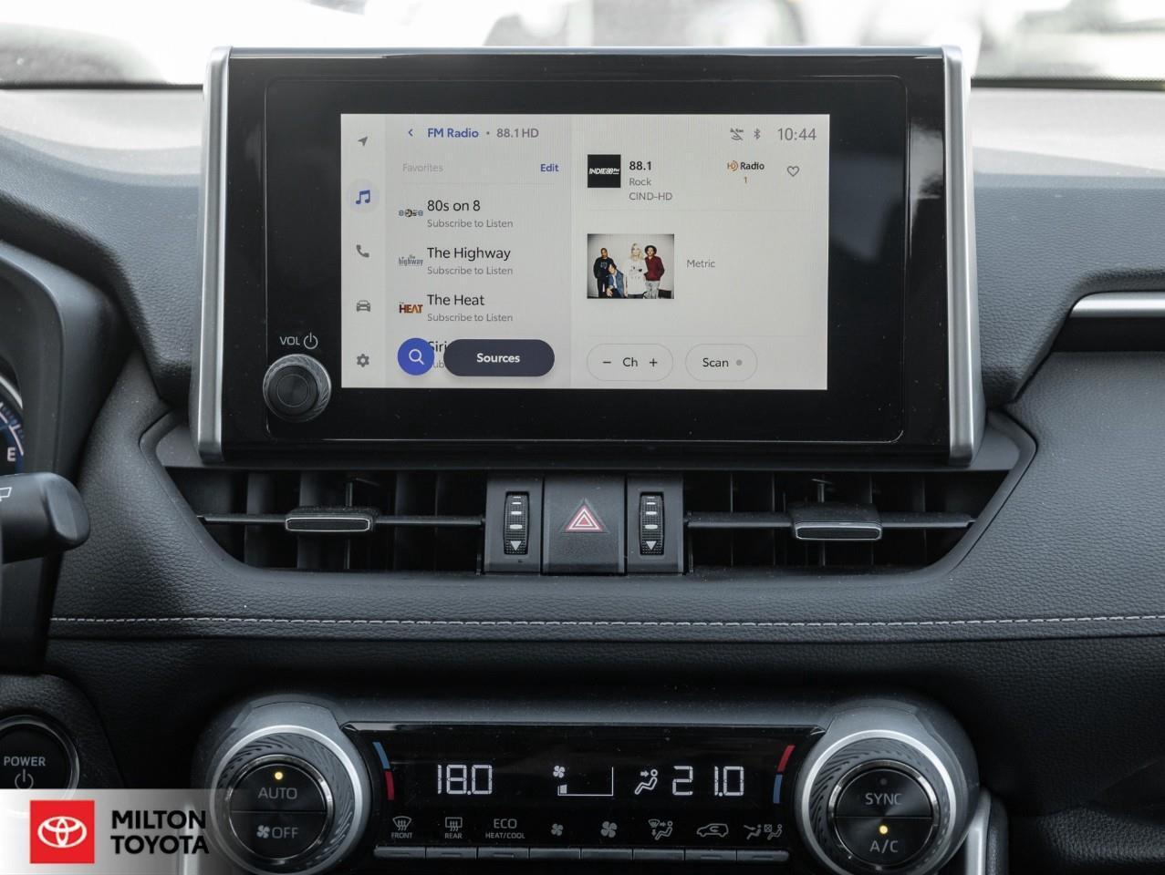 2025 Toyota RAV4 Hybrid PREMIUM AWD LEATHER SEATING SUNROOF CARPLAY TCUV X Photo