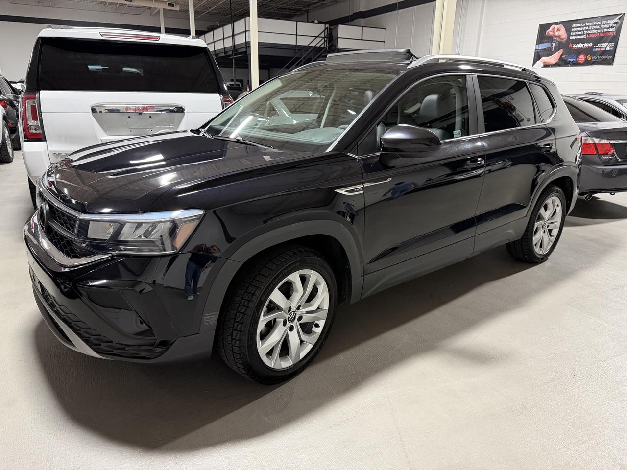 2022 Volkswagen Taos Comfortline 4MOTION 1 OWNER CLEAN CARFAX Photo