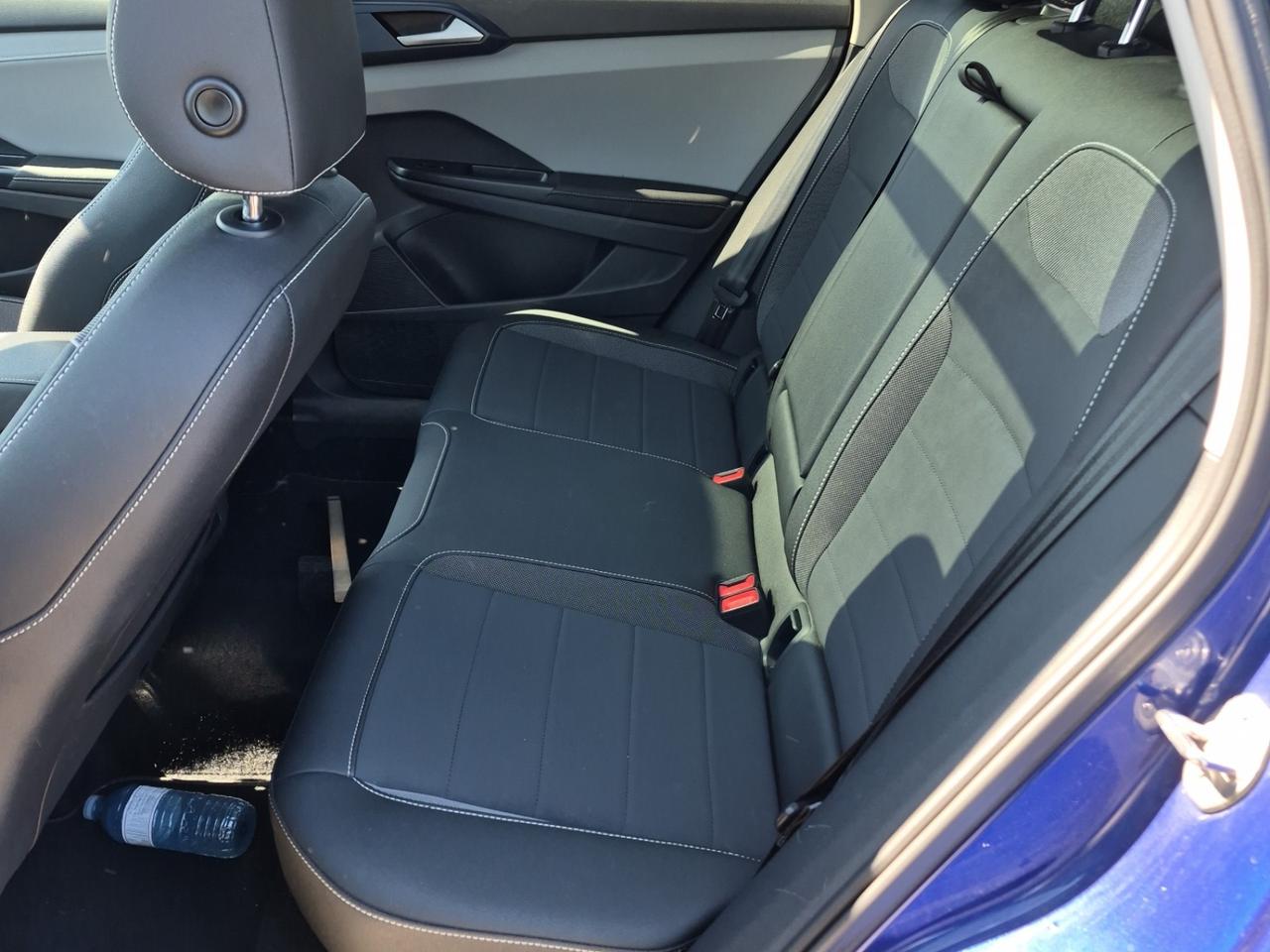 2024 Volkswagen Taos Comfortline l VW Warranty l FWD l 1.5TFSI l 4Cyl Photo