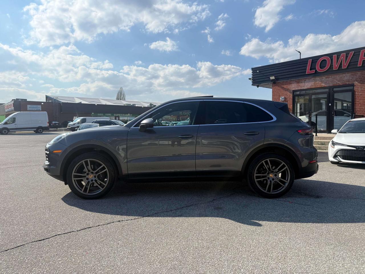2020 Porsche Cayenne No Accidents l AWD l S l All Porsche Maintenance Photo4
