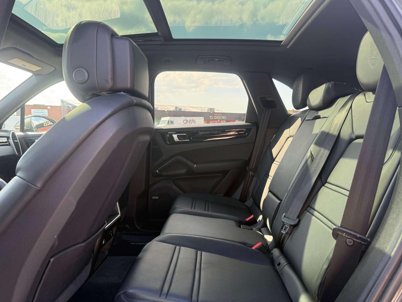 2020 Porsche Cayenne No Accidents l AWD l S l All Porsche Maintenance Photo