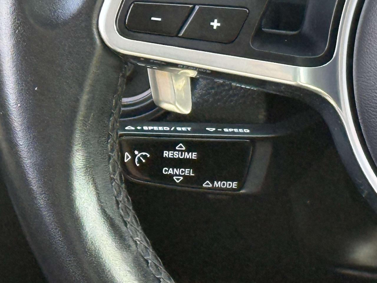 2020 Porsche Cayenne No Accidents l AWD l S l All Porsche Maintenance Photo