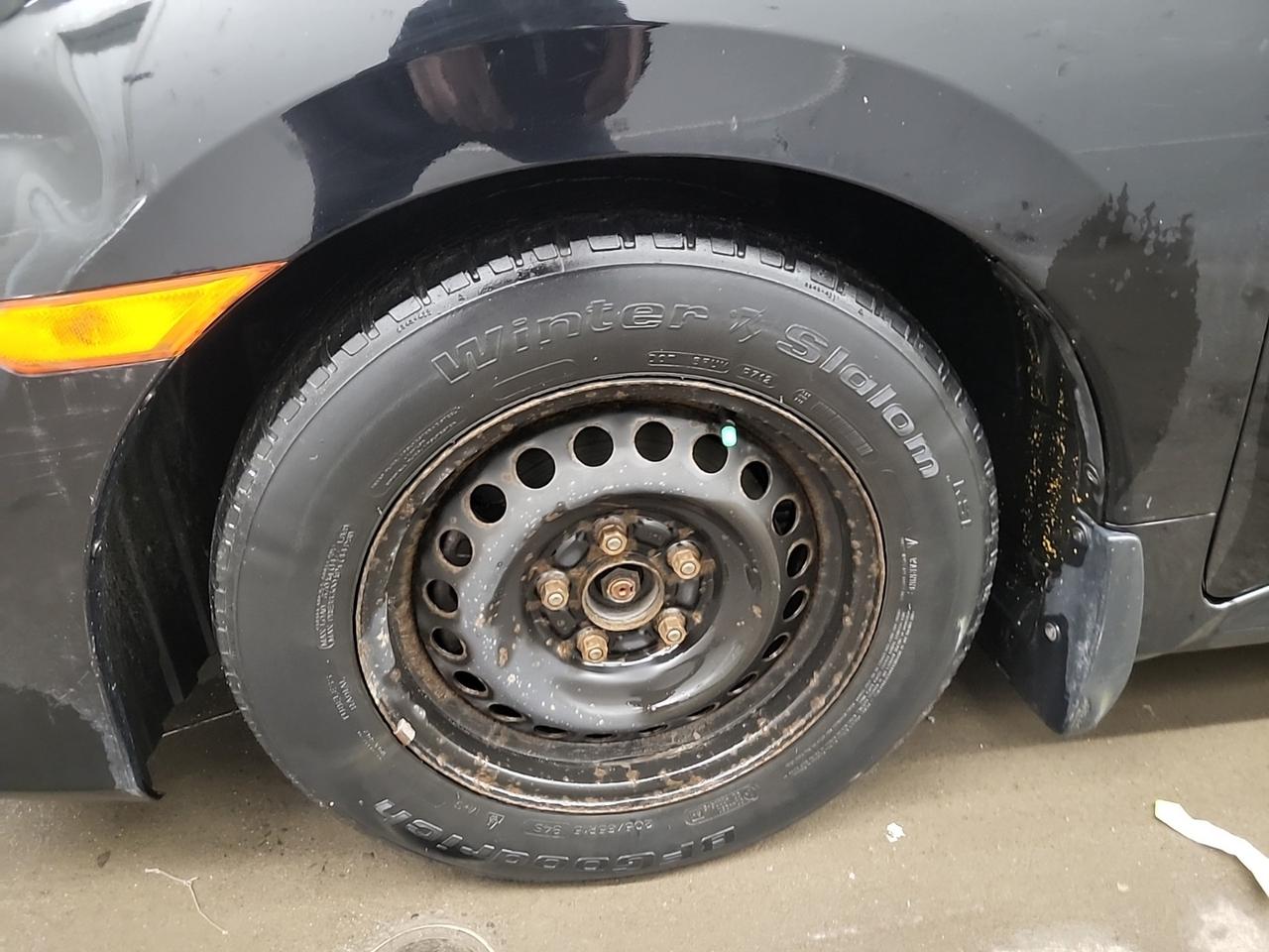 2021 Honda Civic Sedan No Accidents l FWD l 2 Sets of Wheels l LX Photo4