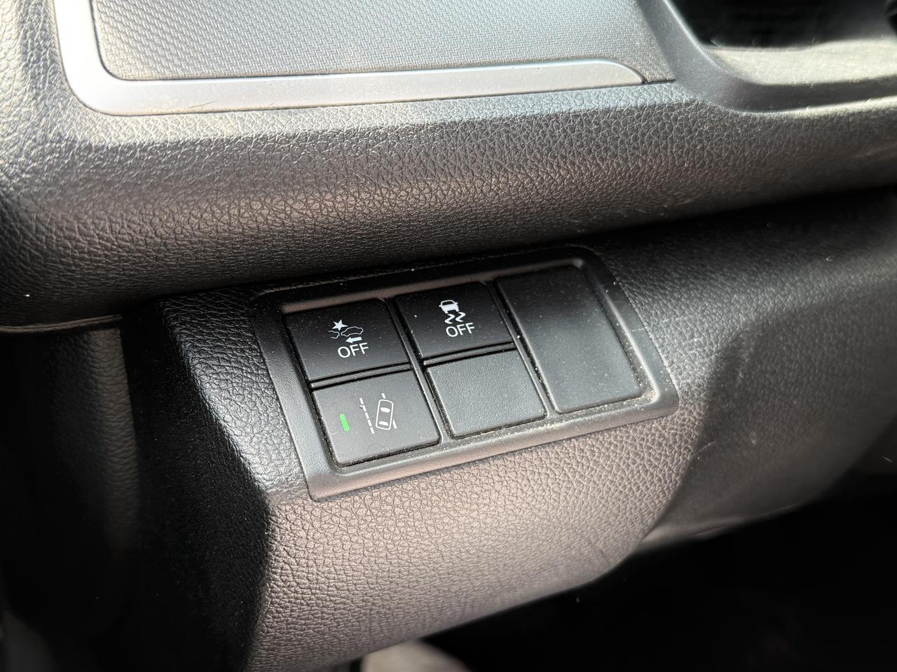 2021 Honda Civic Sedan No Accidents l FWD l LX l CarPlay l LDW l RCam Photo