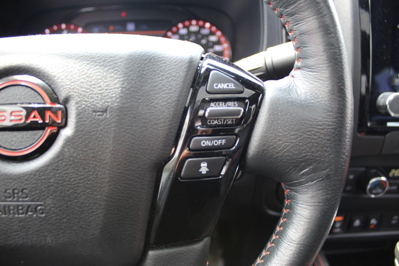 2023 Nissan Frontier PRO-4X, 1-Owner Photo