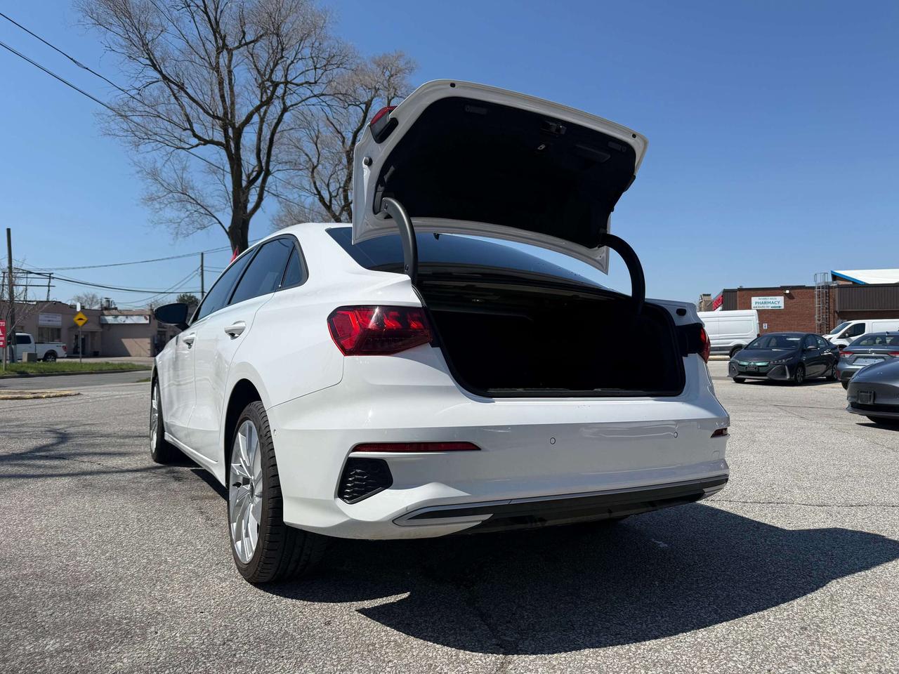 2023 Audi A3 No Accidents l Quattro l Komfort Photo