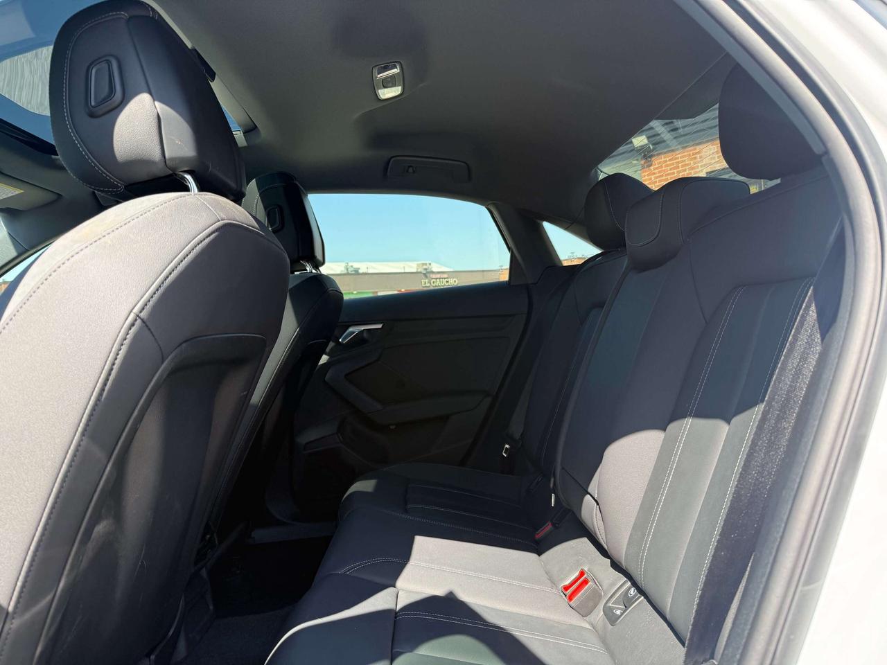 2023 Audi A3 No Accidents l Quattro l Komfort Photo