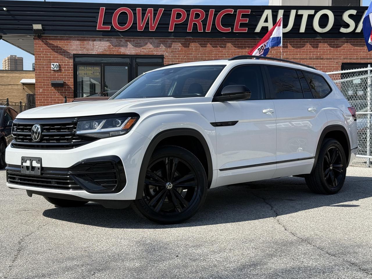 2023 Volkswagen Atlas Highline l 3.6 V6 l 4MOTION l RLine l VW Warranty Photo