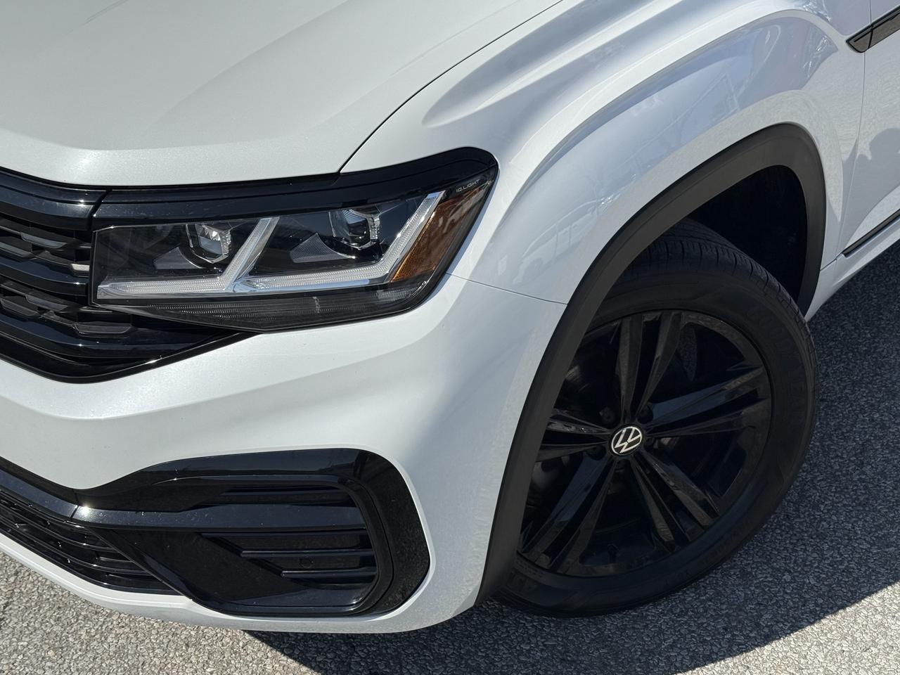 2023 Volkswagen Atlas Highline l 3.6 V6 l 4MOTION l RLine l VW Warranty Photo