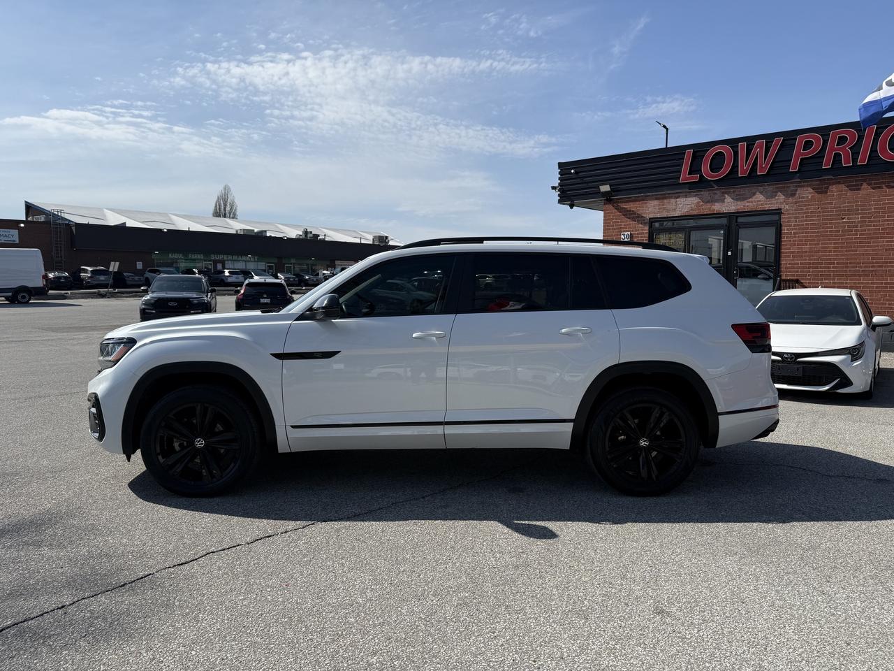2023 Volkswagen Atlas Highline l 3.6 V6 l 4MOTION l RLine l VW Warranty Photo
