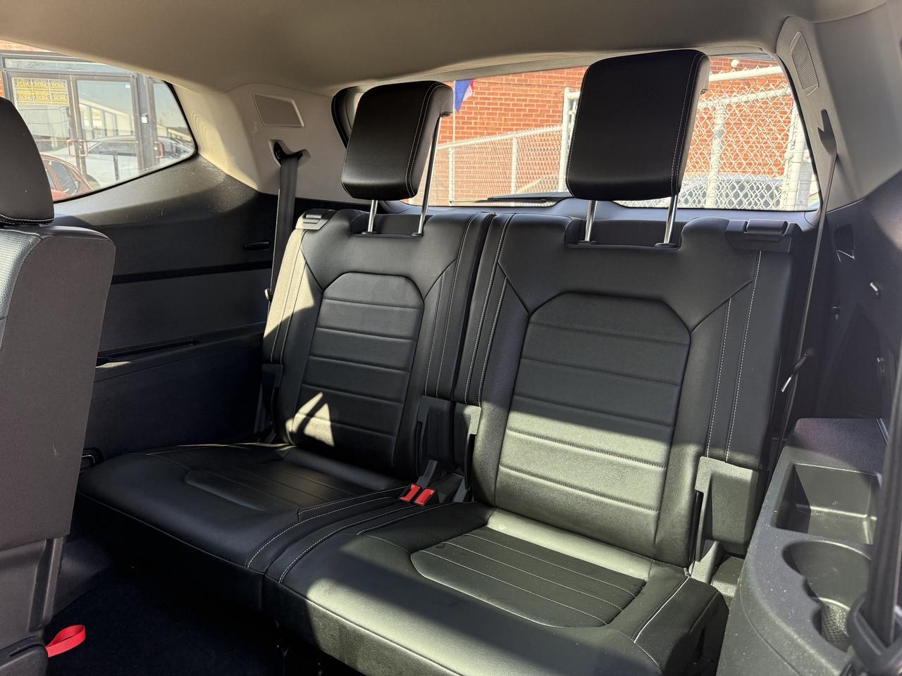 2023 Volkswagen Atlas Highline l 3.6 V6 l 4MOTION l RLine l VW Warranty Photo