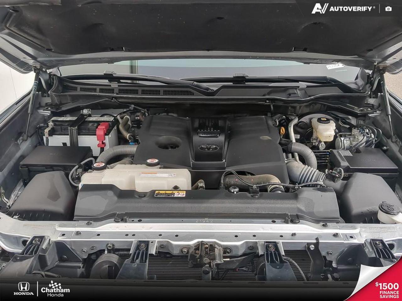2024 Toyota Tundra 4X4 CrewMax Limited Photo
