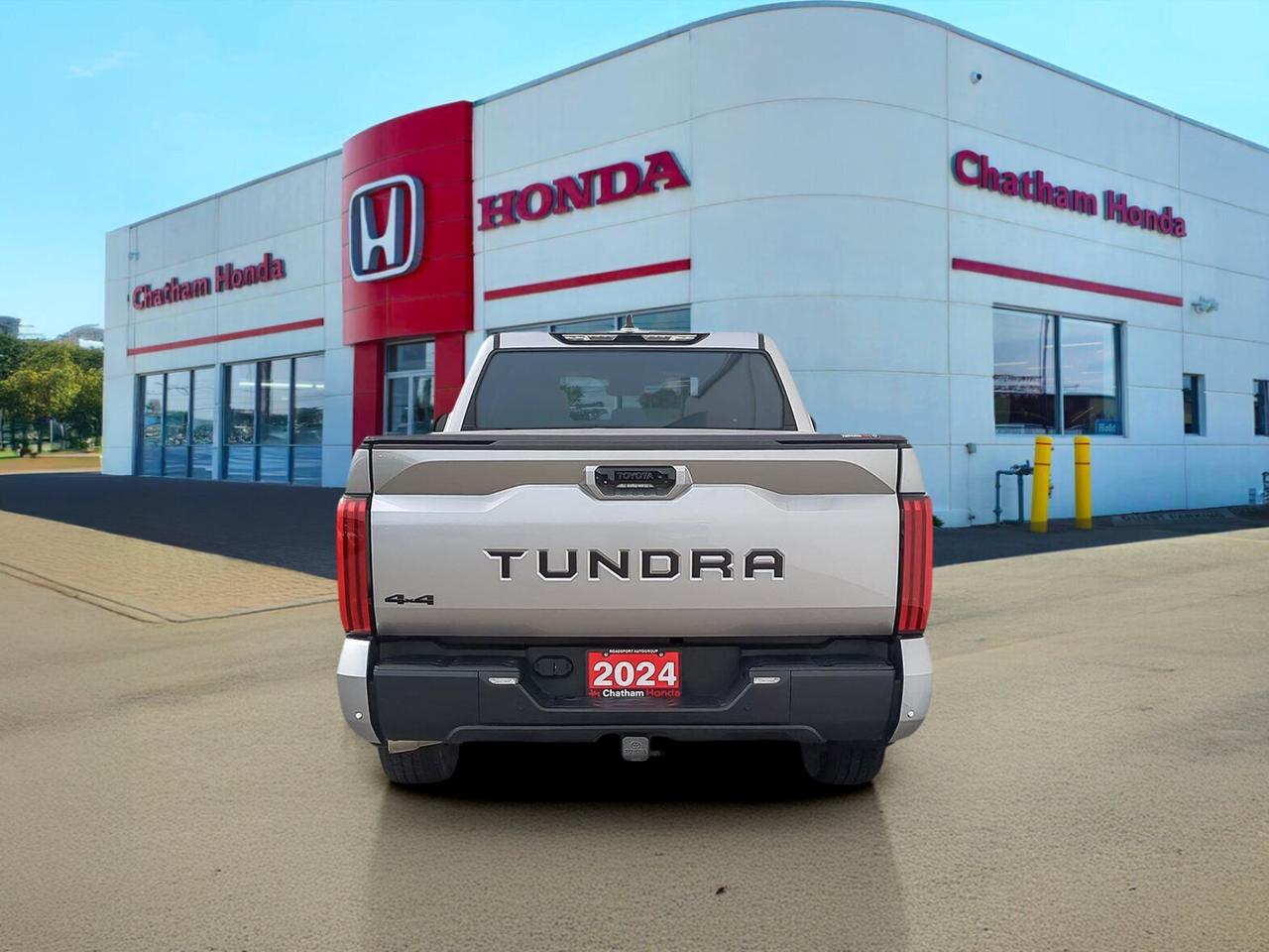 2024 Toyota Tundra 4X4 CrewMax Limited Photo