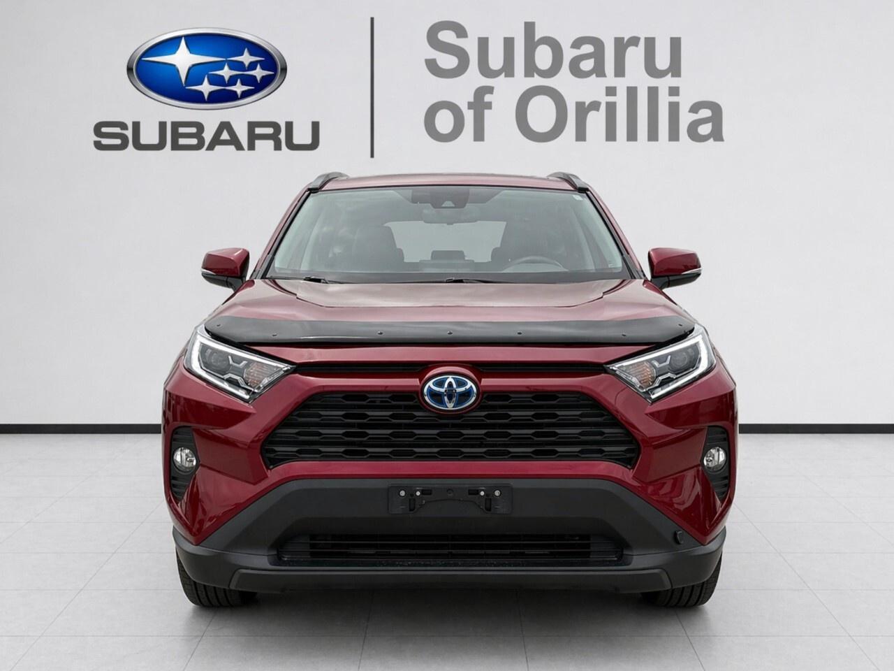 2020 Toyota RAV4 HYBRID XLE   LOW KMS   HEATED SEATS & STEERING WHE Photo