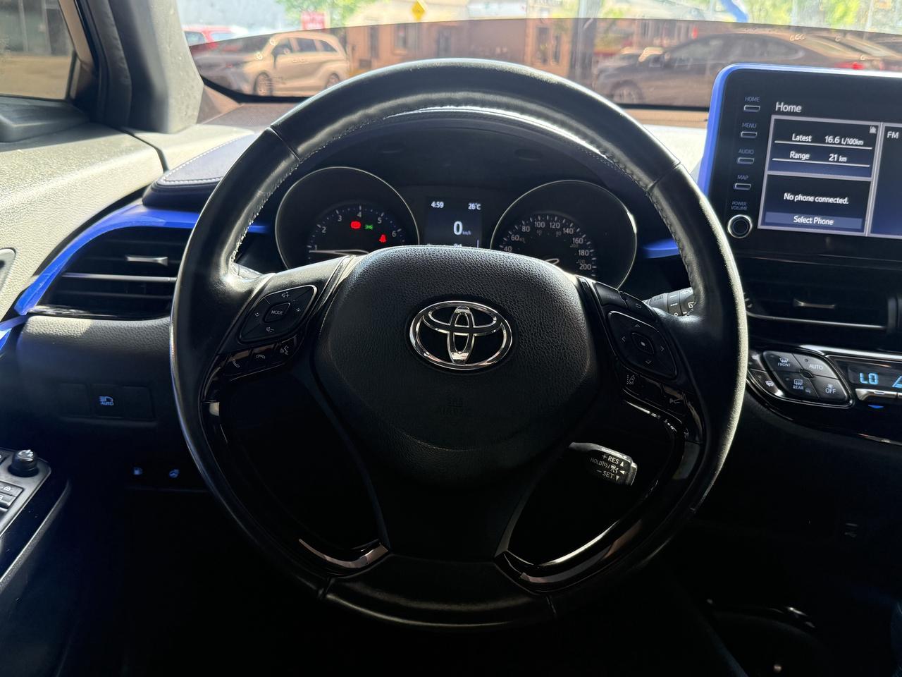 2021 Toyota C-HR No Accidents l XLE Premium l FWD l 2 Wheel Sets Photo