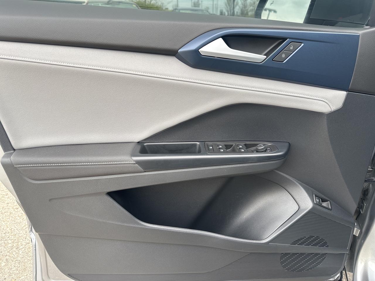 2024 Volkswagen Taos Comfortline FWD Photo