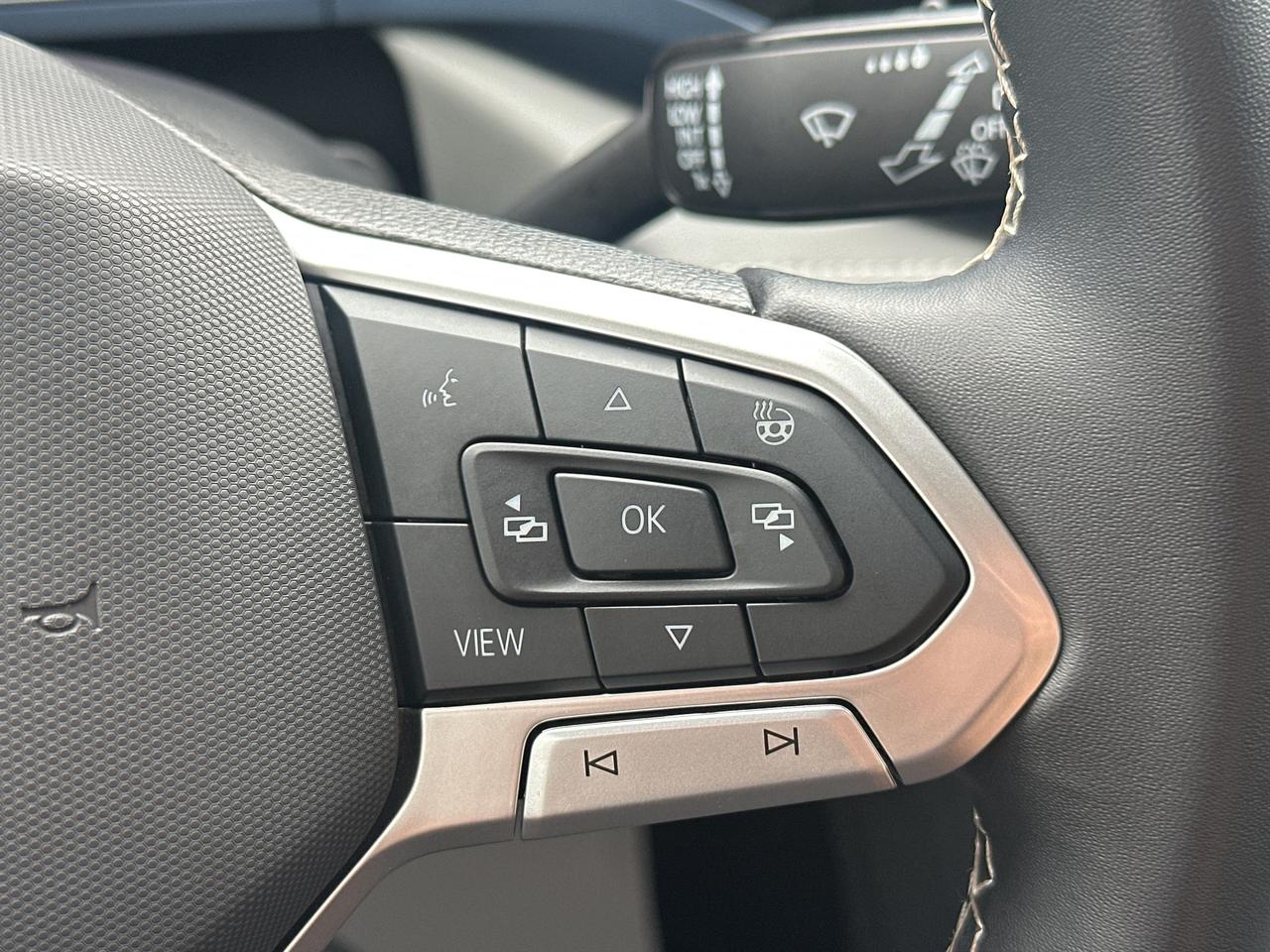 2024 Volkswagen Taos Comfortline FWD Photo