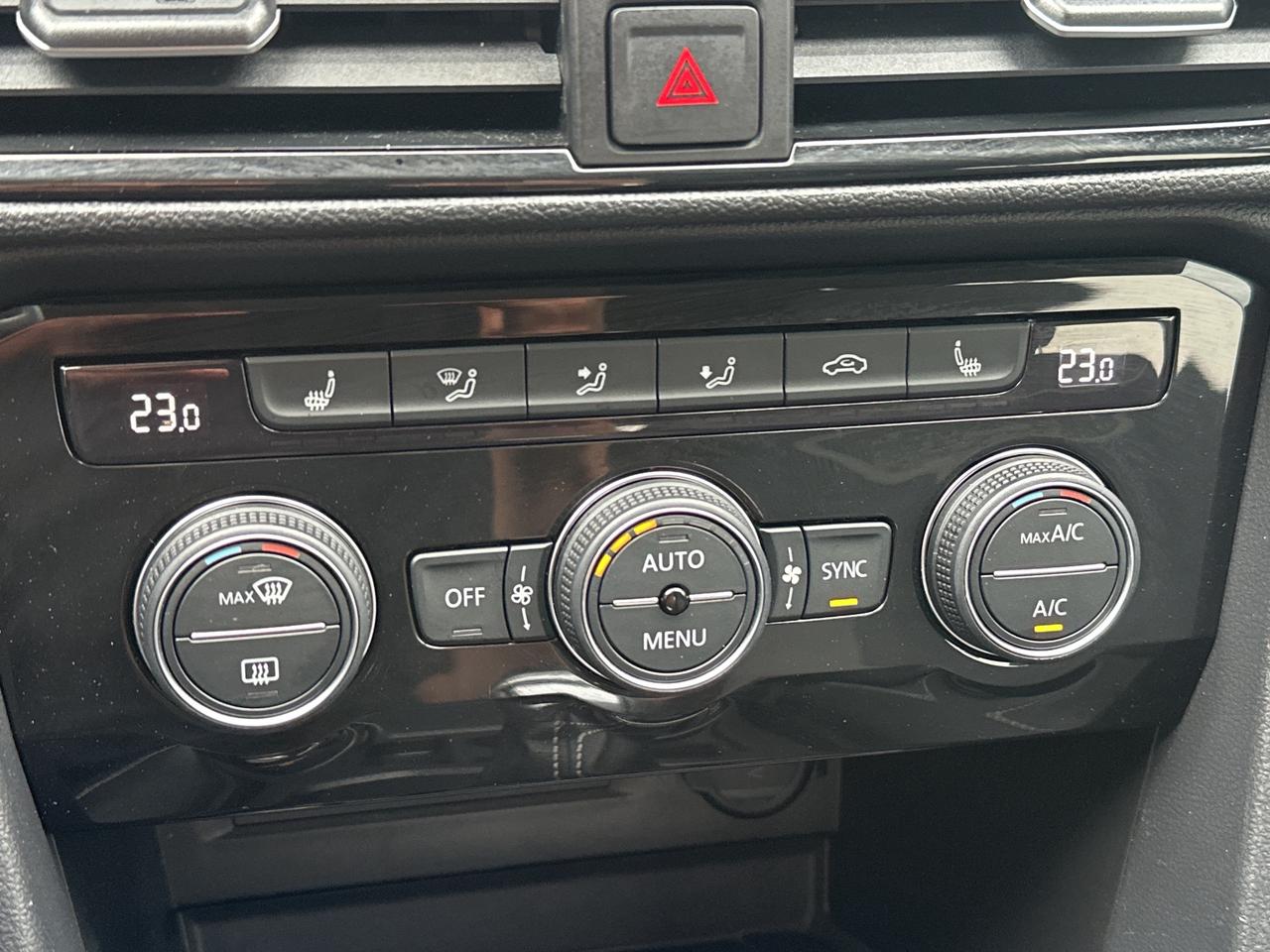 2024 Volkswagen Taos Comfortline FWD Photo