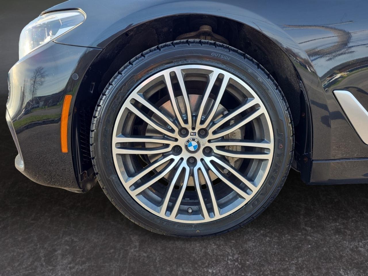 2019 BMW 5 Series 530i xDrive M-SPORT PKG * HUD / 360 CAM / HARMAN K Photo