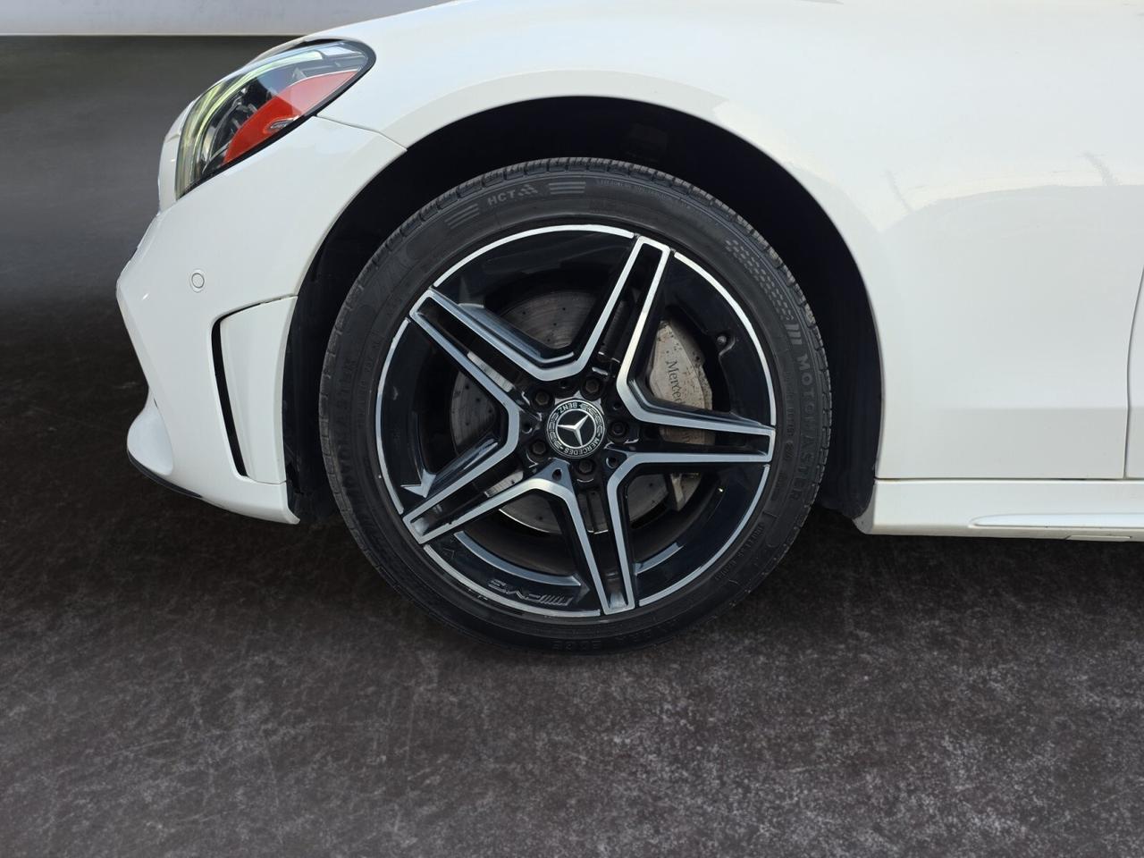 2019 Mercedes-Benz C-Class C 300 4MATIC AMG PKG * RED INTERIOR / PANO / 360 C Photo