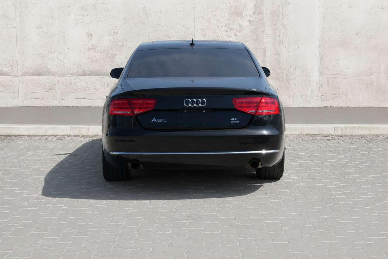 2012 Audi A8 Quattro  Gps Sunroof BkpCam HtdSeats CoolingSeats Photo