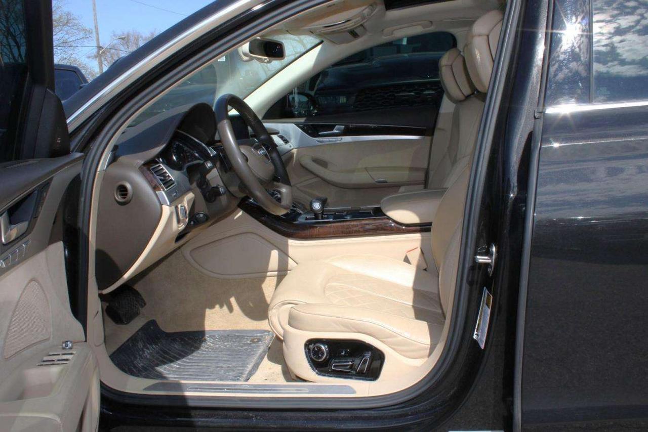 2012 Audi A8 Quattro  Gps Sunroof BkpCam HtdSeats CoolingSeats Photo