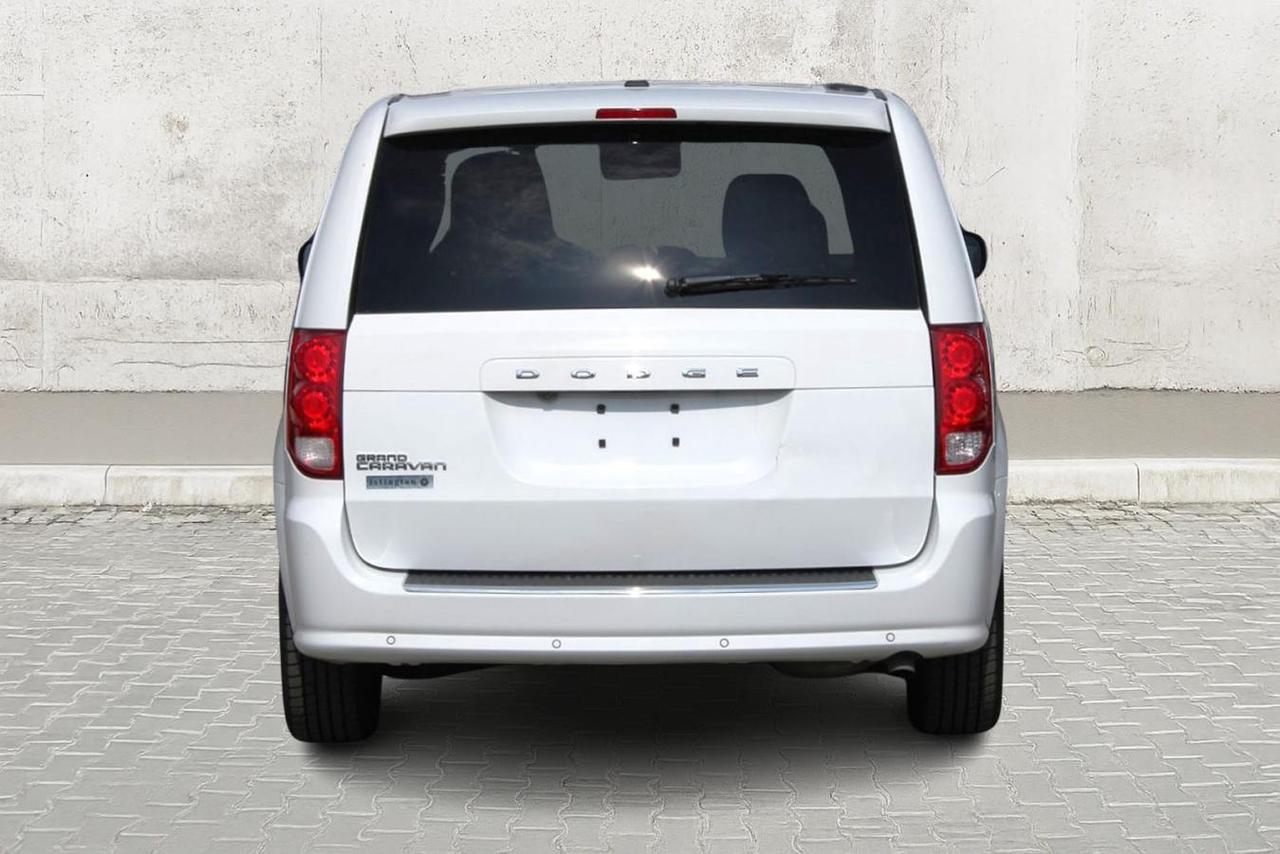 2020 Dodge Grand Caravan GRAND SXT Photo4