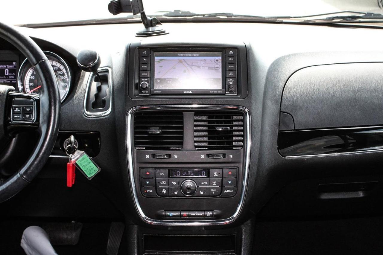 2020 Dodge Grand Caravan GRAND SXT Photo