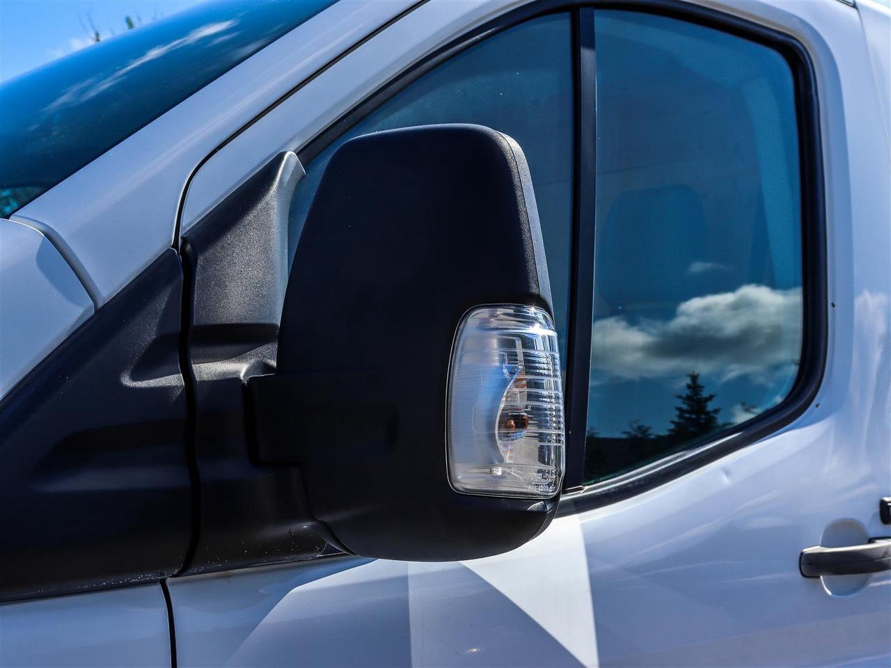 2017 Ford Transit-250 T-250 130" Low Rf Photo
