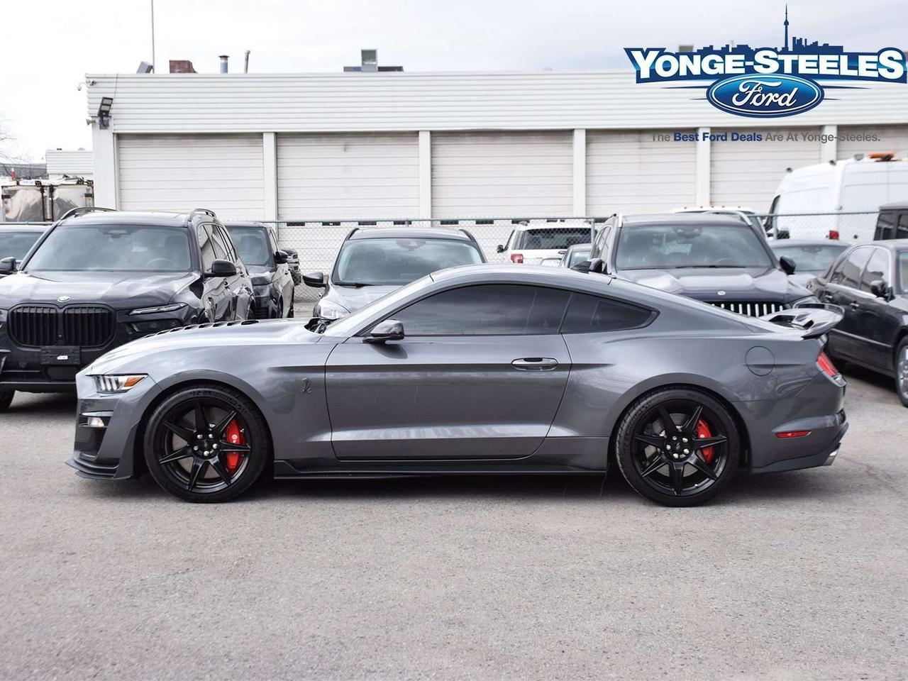 2021 Ford Mustang Shelby GT500 Fastback Photo2
