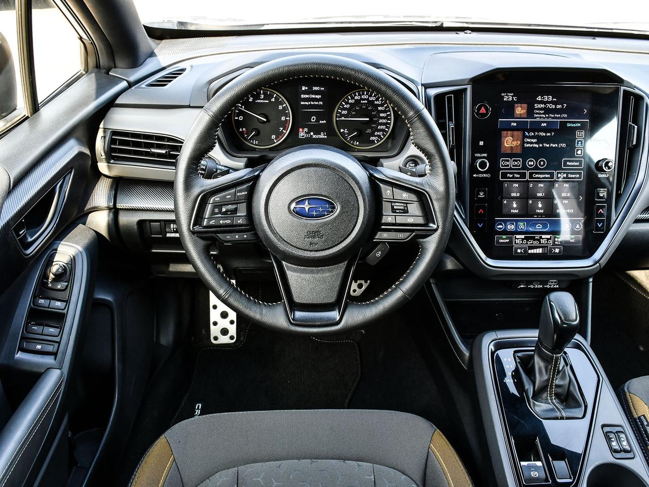 2024 Subaru Crosstrek ONYX   AWD   ONE OWNER   SUNROOF   CARPLAY   CAM Photo