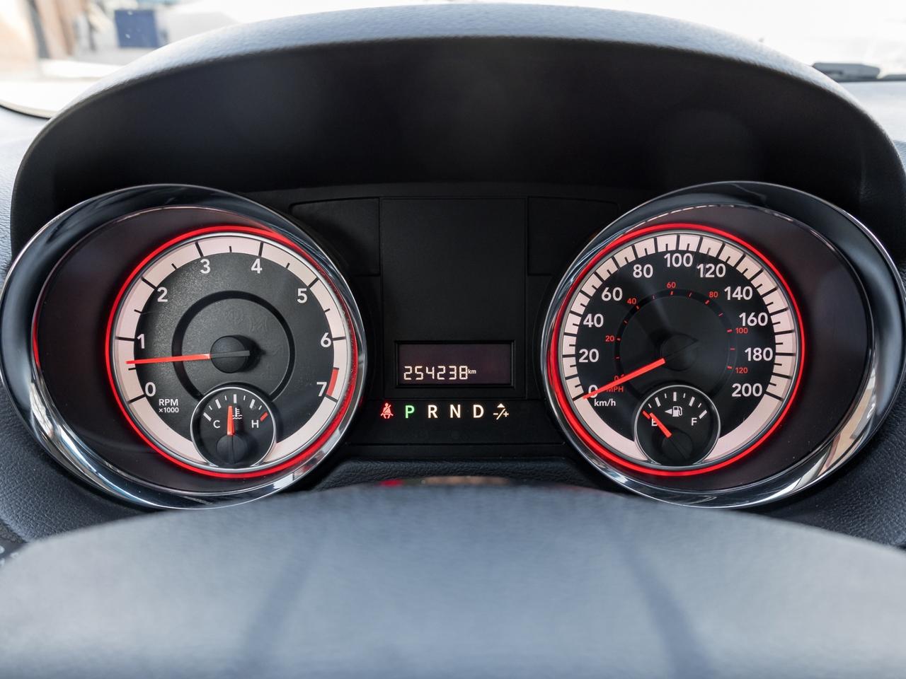 2016 Dodge Grand Caravan CANADA VALUE PACKAGE Photo