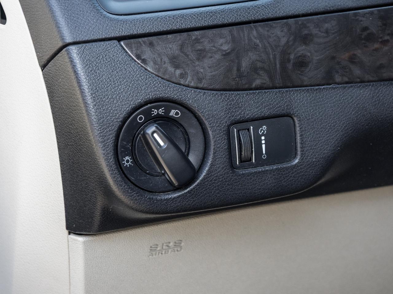 2016 Dodge Grand Caravan CANADA VALUE PACKAGE Photo