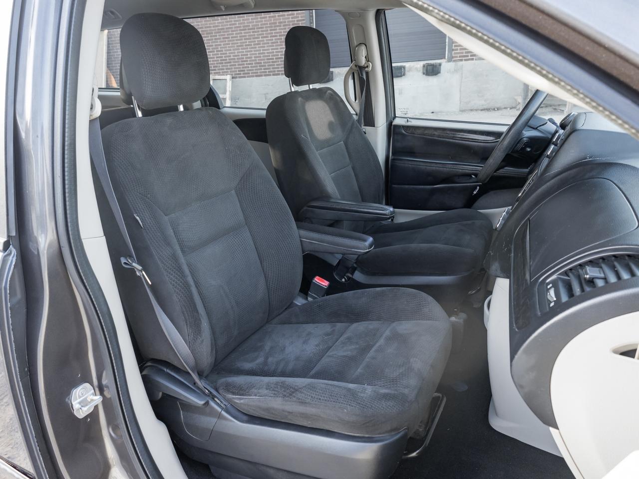 2016 Dodge Grand Caravan CANADA VALUE PACKAGE Photo