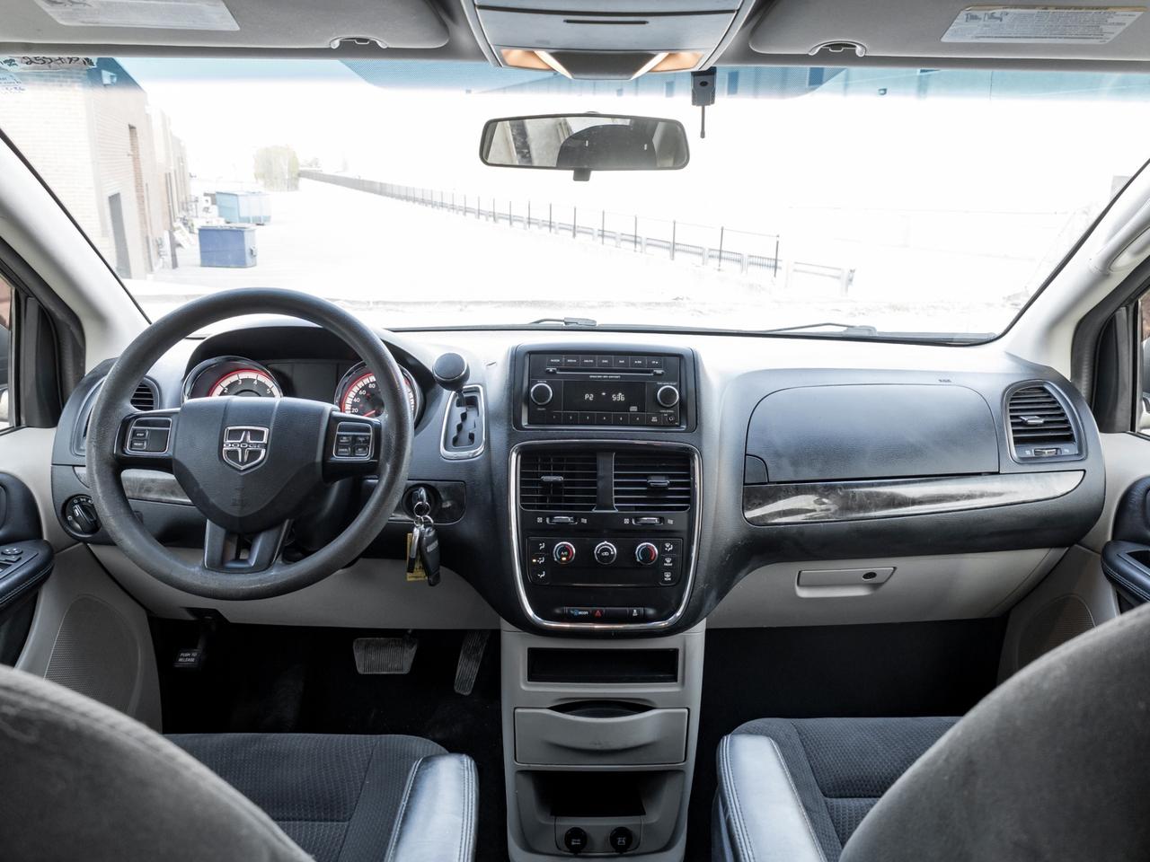 2016 Dodge Grand Caravan CANADA VALUE PACKAGE Photo