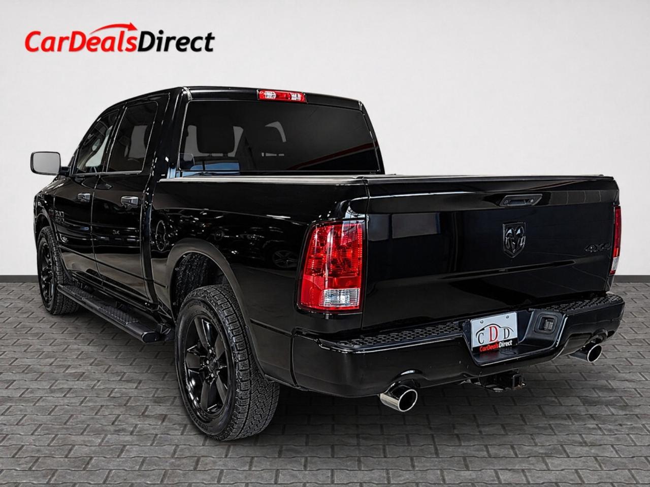2017 RAM 1500 Blackout Express   One Owner   No Accidents   Runn Photo