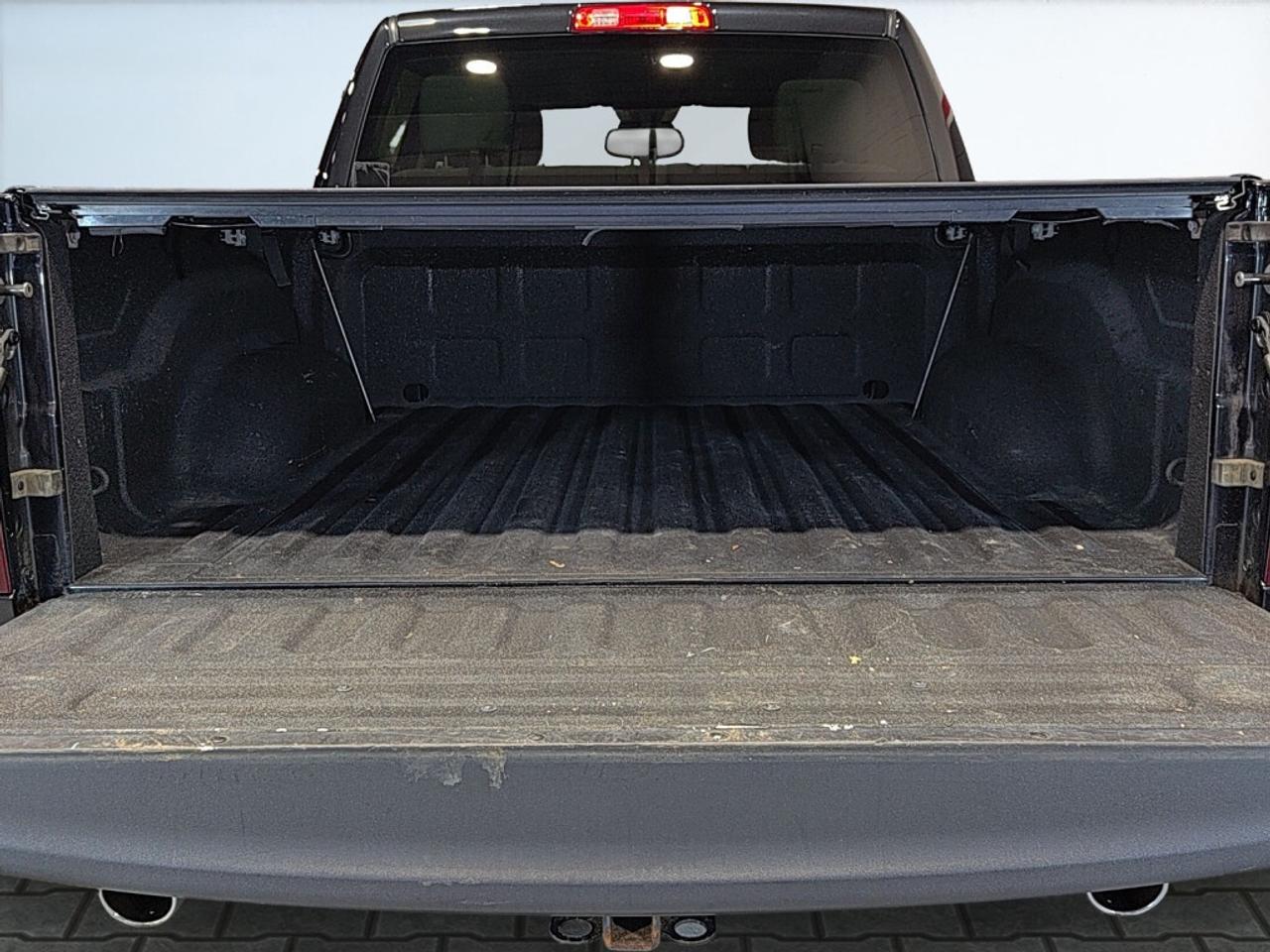 2017 RAM 1500 Blackout Express   One Owner   No Accidents   Runn Photo