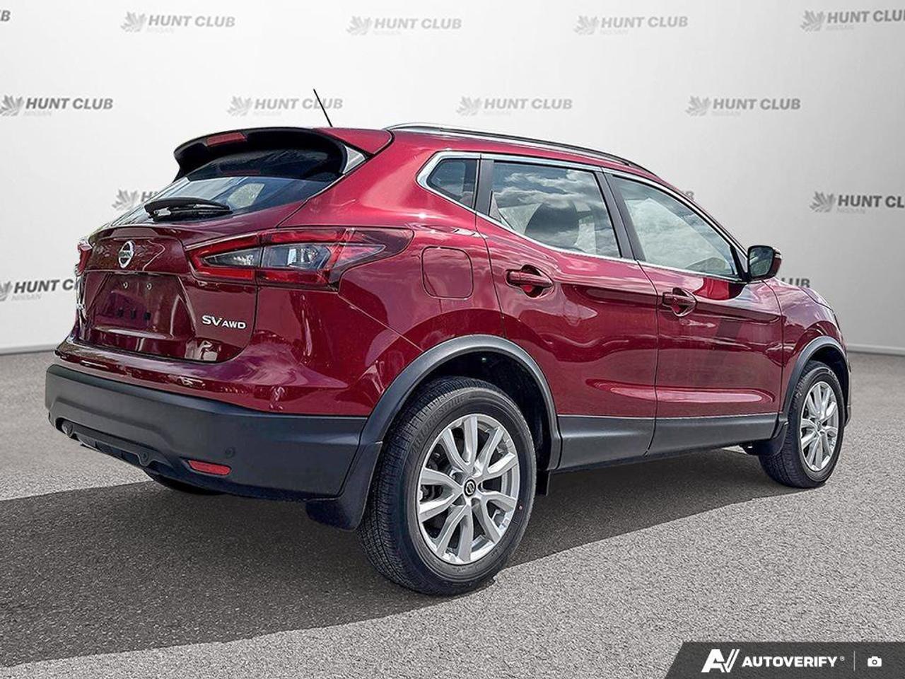 2023 Nissan Qashqai SV AWD   Apple Car Play   Android Auto   Heated Se Photo