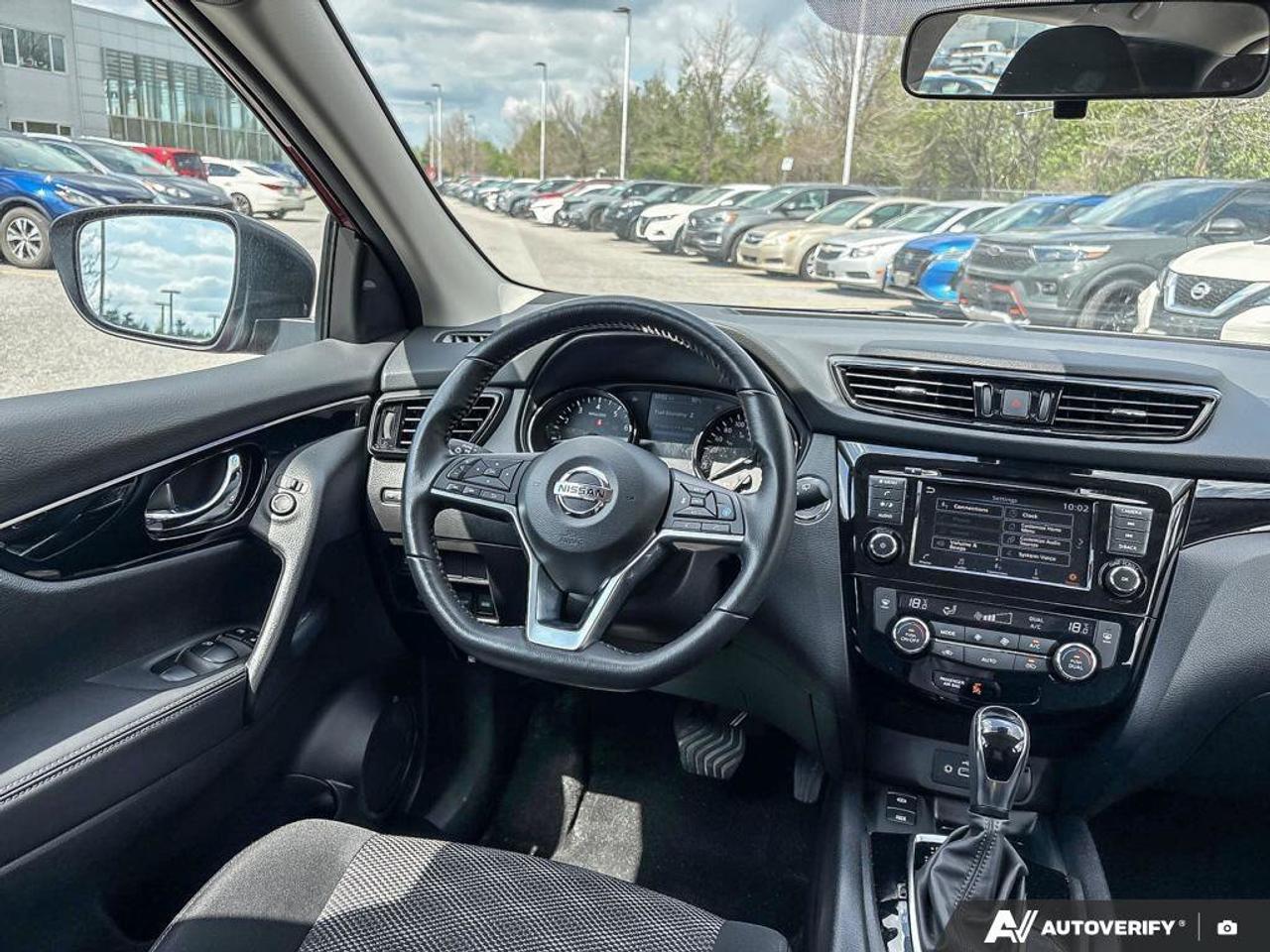 2023 Nissan Qashqai SV AWD   Apple Car Play   Android Auto   Heated Se Photo